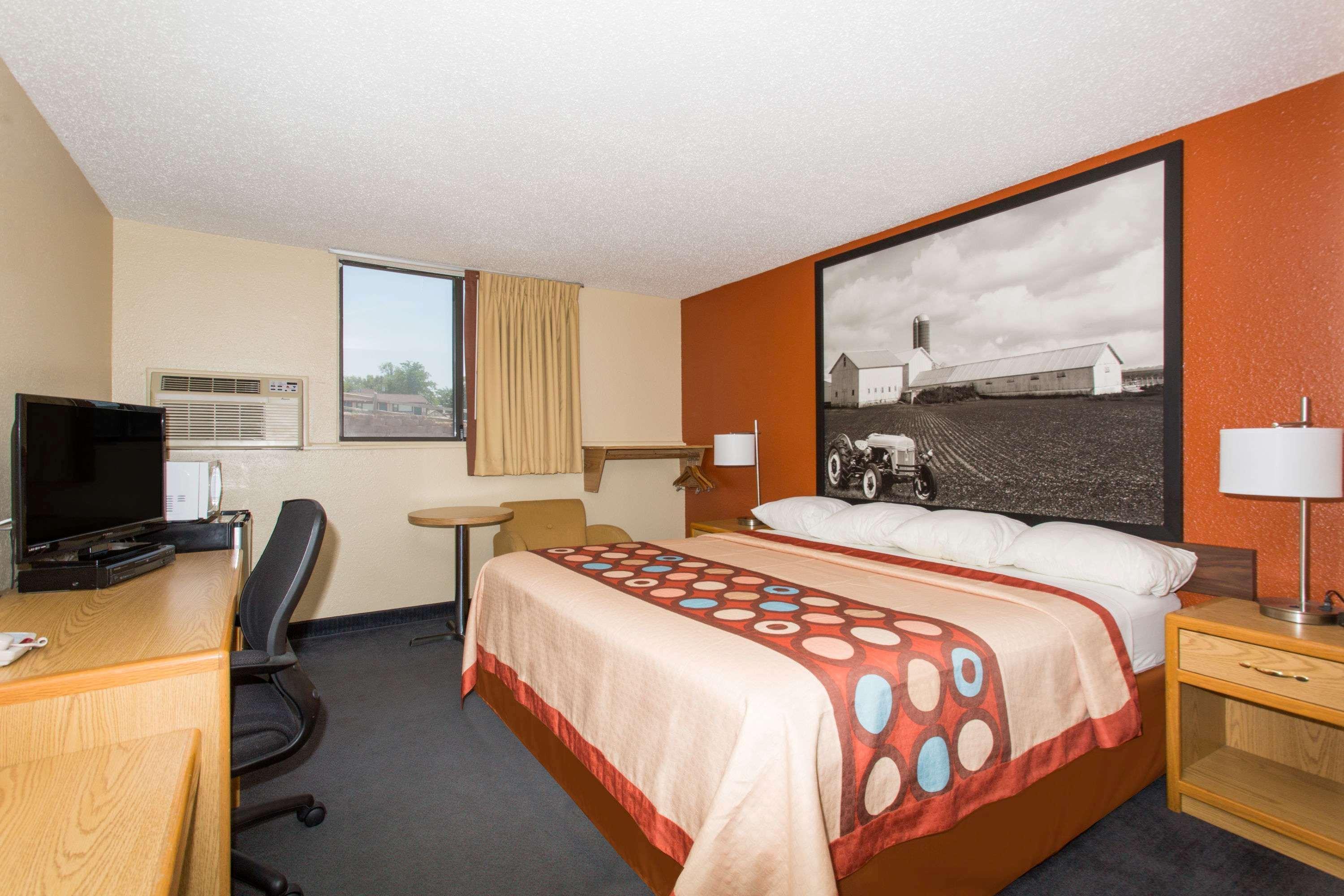 Hotel Super 8 By Wyndham Chadron Ne Exterior foto